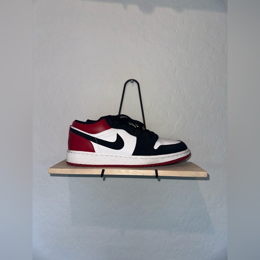 Air Jordan 1 Low (GS) WITH BOX